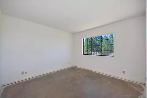 Bedroom - 3700 Wilson Loop, Placerville, CA 95667 photo 3 of 4