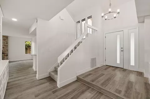 Entry Way - 4925 Puma Way, Carmichael, CA 95608 photo 4 of 5