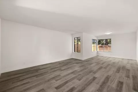 Living - 4925 Puma Way, Carmichael, CA 95608 photo 9 of 16