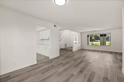 Living - 4925 Puma Way, Carmichael, CA 95608 photo 12 of 16
