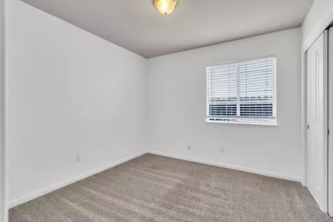 Bedroom - 1091 Norman Dr, Manteca, CA 95336 photo 1 of 6