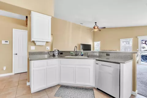 Kitchen - 1091 Norman Dr, Manteca, CA 95336 photo 1 of 3