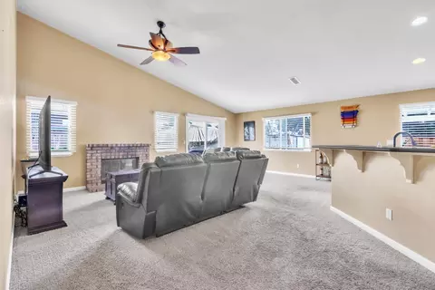 Living - 1091 Norman Dr, Manteca, CA 95336 photo 3 of 3