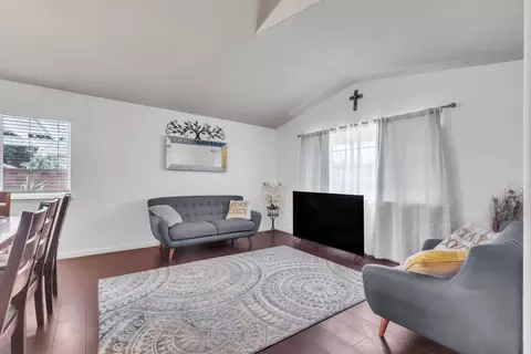 Living - 1091 Norman Dr, Manteca, CA 95336 photo 1 of 3