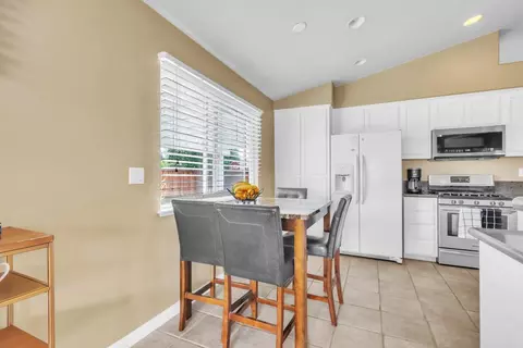 Kitchen - 1091 Norman Dr, Manteca, CA 95336 photo 3 of 3