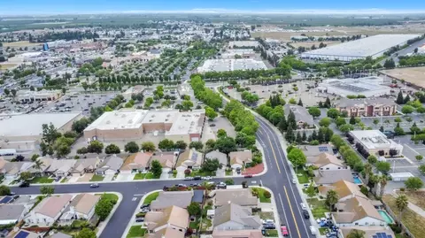 View/Area - 1091 Norman Dr, Manteca, CA 95336 photo 2 of 11