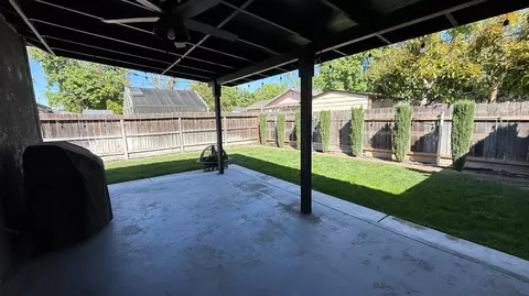 Exterior - 2041 Wally Ct, Modesto, CA 95350 photo 2 of 4