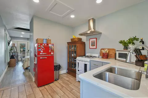 Kitchen - 526 Flower St, Turlock, CA 95380 photo 4 of 4