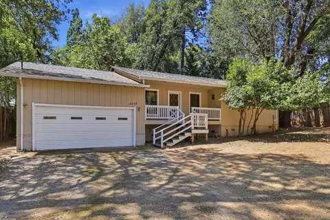 19688 Murphy Rd, Pine Grove, CA 95665