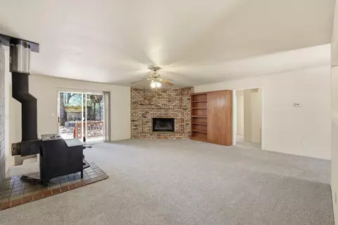 Living - 19688 Murphy Rd, Pine Grove, CA 95665 photo 2 of 4