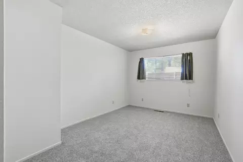 Bedroom - 19688 Murphy Rd, Pine Grove, CA 95665 photo 4 of 4