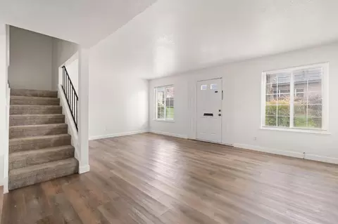 4044 Knoll Top Court Ct, Carmichael, CA 95608 photo 4