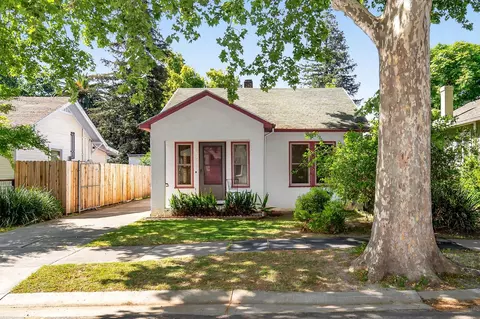 1932 Larkin Way, Sacramento, CA 95818