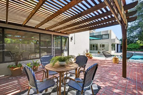 Exterior - 632 Estrella Pl, Davis, CA 95616 photo 2 of 10