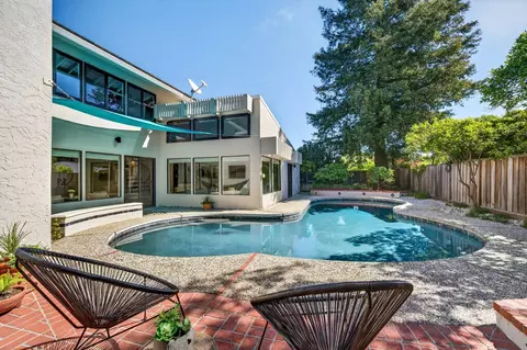 Exterior - 632 Estrella Pl, Davis, CA 95616 photo 6 of 10