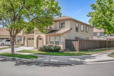 17621 Wheat Field St, Lathrop, CA 95330 photo 4