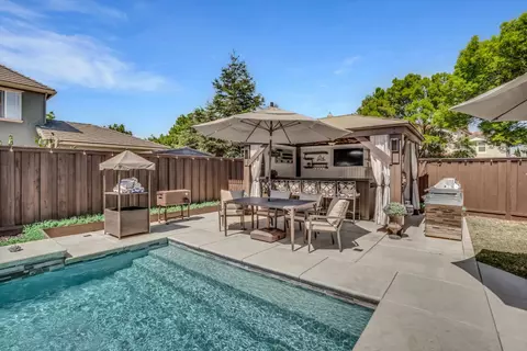17621 Wheat Field St, Lathrop, CA 95330 photo 37