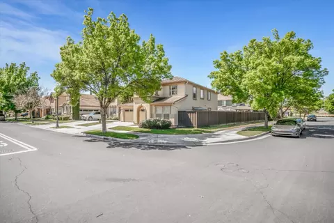 17621 Wheat Field St, Lathrop, CA 95330 photo 3
