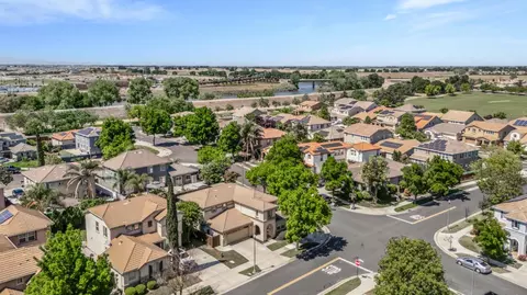 17621 Wheat Field St, Lathrop, CA 95330 photo 40