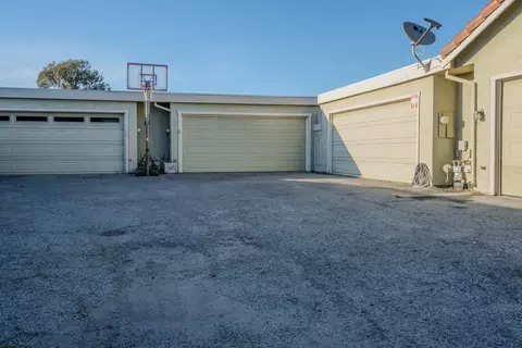 Exterior - 161 Crestview Ct, Watsonville, CA 95076 photo 5 of 19