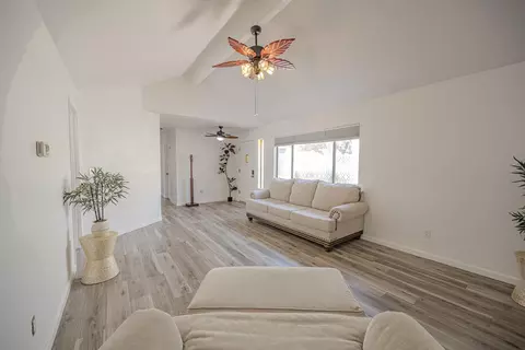 Living - 161 Crestview Ct, Watsonville, CA 95076 photo 1 of 2