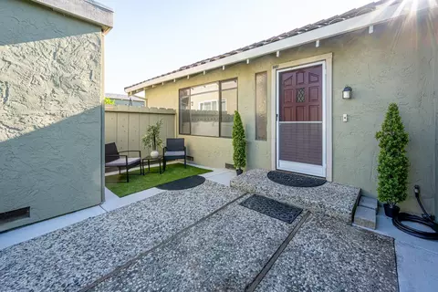 161 Crestview Ct, Watsonville, CA 95076