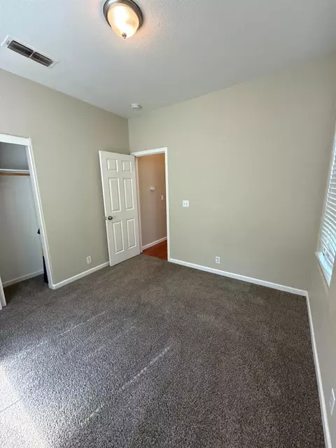Bedroom - 2475 Independence Trl, Plumas Lake, CA 95961 photo 5 of 6