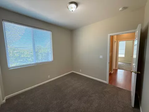 Bedroom - 2475 Independence Trl, Plumas Lake, CA 95961 photo 3 of 6