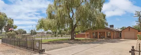 242 3rd St, Galt, CA 95632