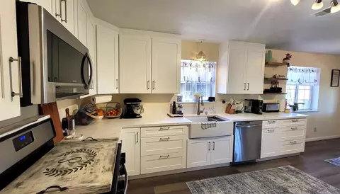 Kitchen - 242 3rd St, Galt, CA 95632 photo 3 of 4