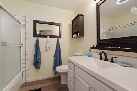 Bath - 242 3rd St, Galt, CA 95632 photo 1 of 2