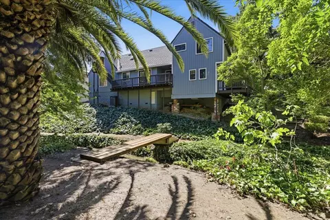 Exterior - 7095 Murdock Way, Carmichael, CA 95608 photo 17 of 24