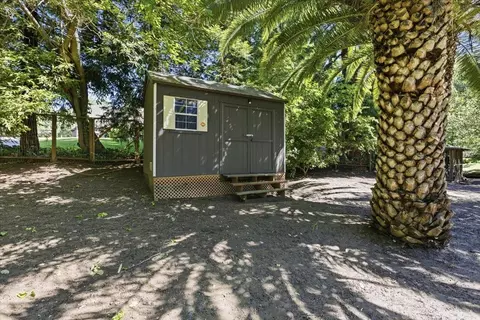 Exterior - 7095 Murdock Way, Carmichael, CA 95608 photo 16 of 24
