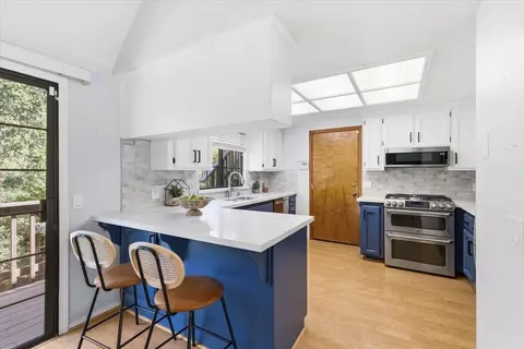 Kitchen - 7095 Murdock Way, Carmichael, CA 95608 photo 2 of 4