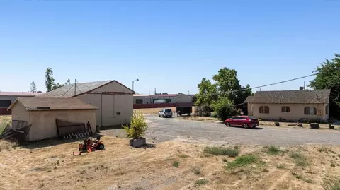140 Swanson Rd, Manteca, CA 95337 photo 18