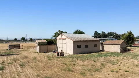 140 Swanson Rd, Manteca, CA 95337 photo 16