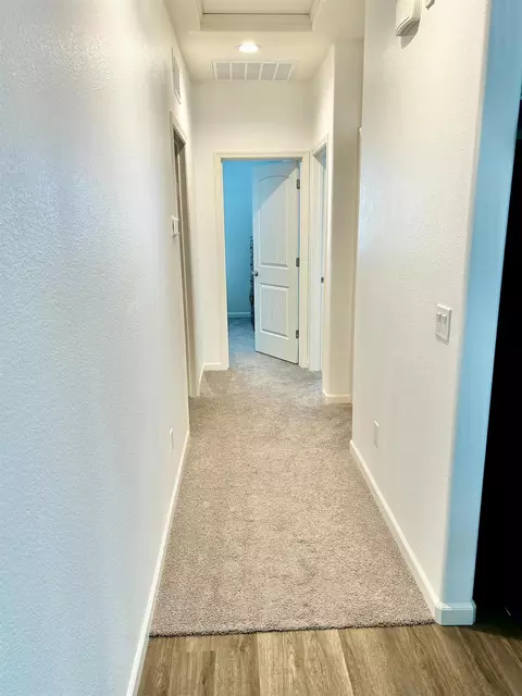 Entry Way - 852 Mora Cir, Soledad, CA 93960 photo 2 of 3
