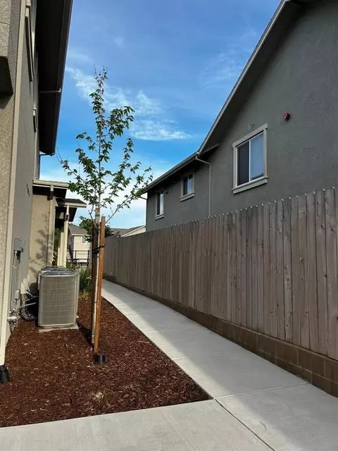 Exterior - 852 Mora Cir, Soledad, CA 93960 photo 2 of 2
