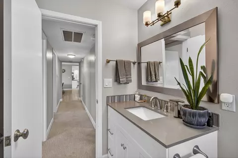 Bath - 2026 Mission Ave, Carmichael, CA 95608 photo 4 of 8