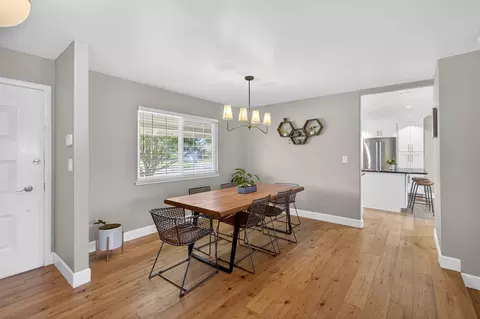 Dining - 2026 Mission Ave, Carmichael, CA 95608 photo 3 of 5