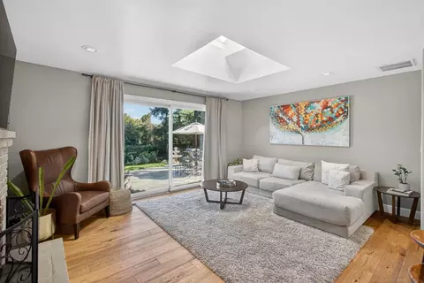 Living - 2026 Mission Ave, Carmichael, CA 95608 photo 1 of 4