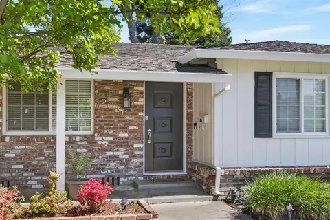 Exterior - 2026 Mission Ave, Carmichael, CA 95608 photo 3 of 12