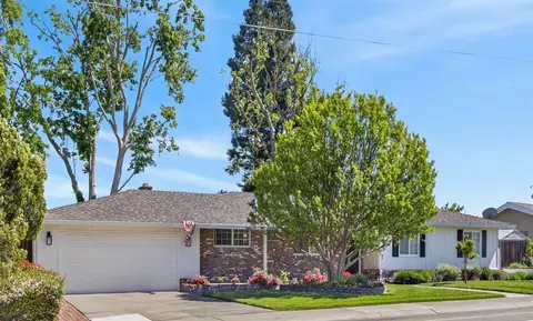 Exterior - 2026 Mission Ave, Carmichael, CA 95608 photo 12 of 12