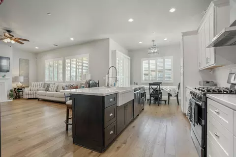 Kitchen - 1770 Ettle, Manteca, CA 95337 photo 1 of 4