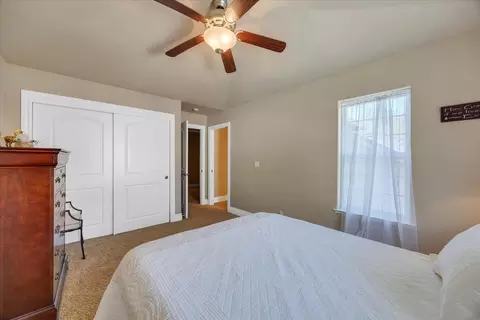 Bedroom - 294 Sunrise Rd #2, Copperopolis, CA 95228 photo 6 of 8