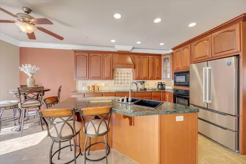 Kitchen - 294 Sunrise Rd #2, Copperopolis, CA 95228 photo 9 of 10
