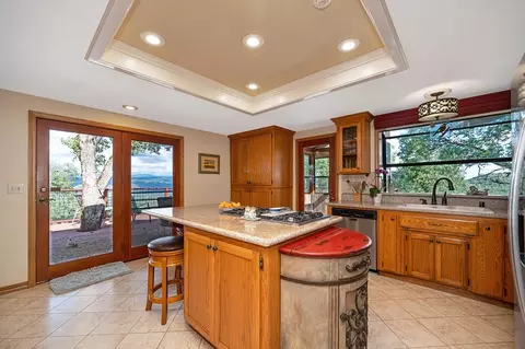 Kitchen - 4101 Birdseye View Ln, Placerville, CA 95667 photo 2 of 5