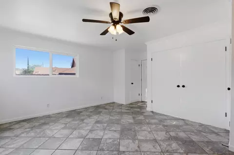 Bedroom - 404 Mesa St, Wheatland, CA 95692 photo 1 of 7