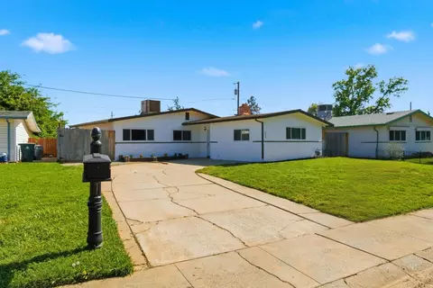 Exterior - 404 Mesa St, Wheatland, CA 95692 photo 2 of 13