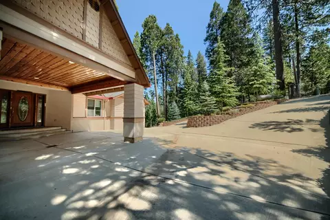 Exterior - 19015 E Pine Dr, Pioneer, CA 95666 photo 5 of 12